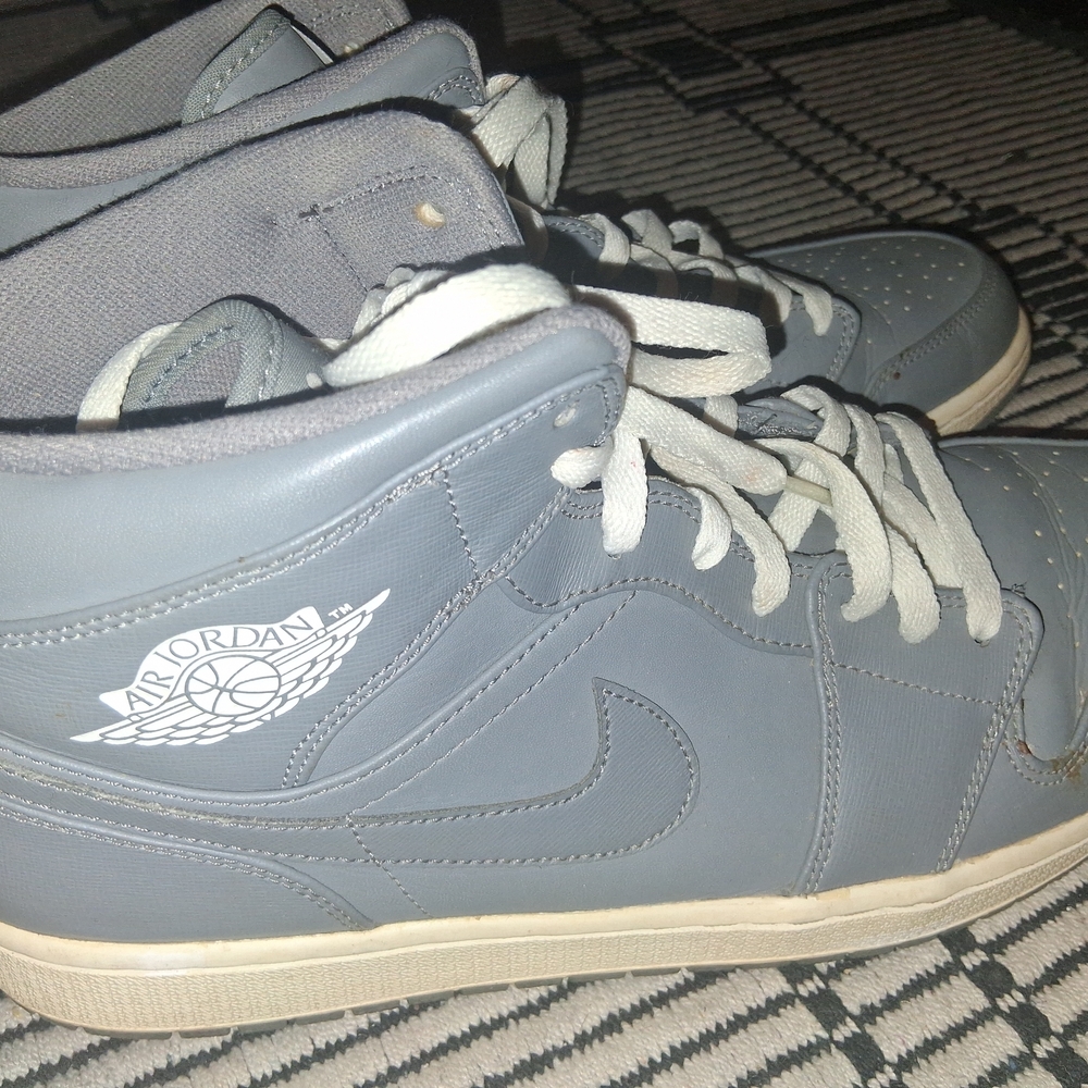 Nike Air Jordan Gray Sneakers